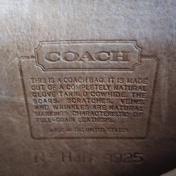 Vintage COACH British Tan Crossbody Bag - Picture 3 of 3